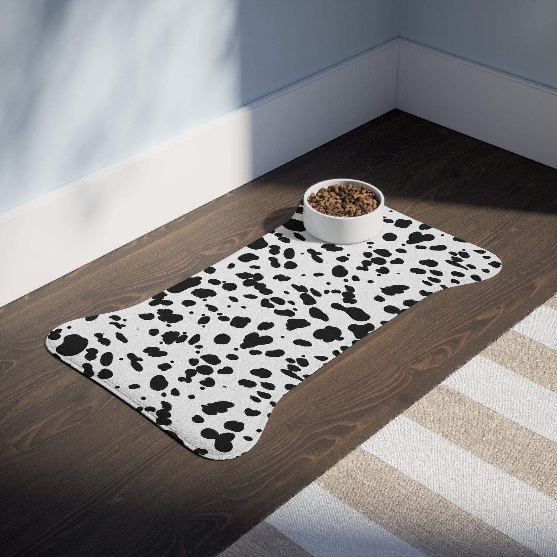 Dalmatian Print Pet Mat - BentleyBlueCo