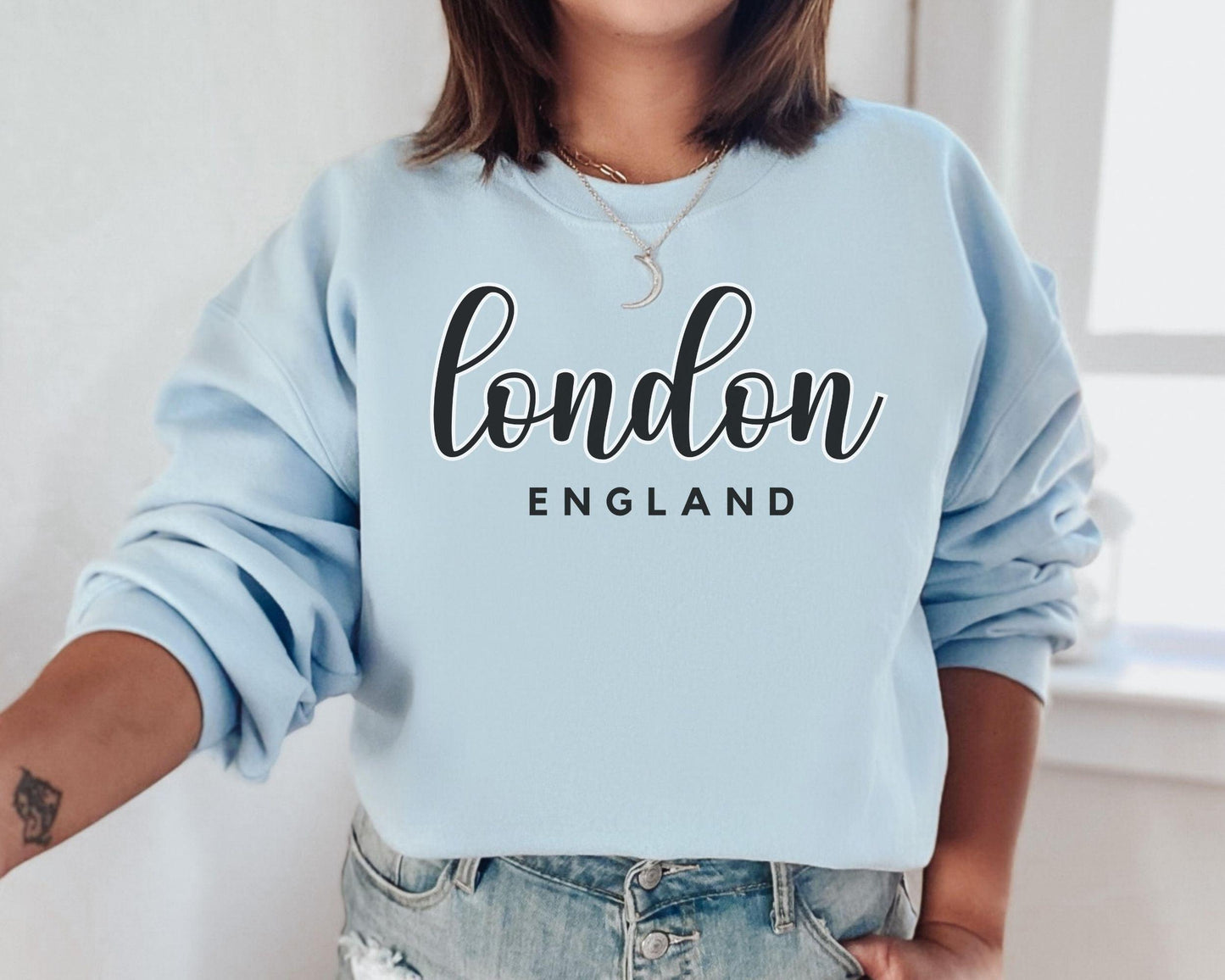 London England Crewneck - BentleyBlueCo