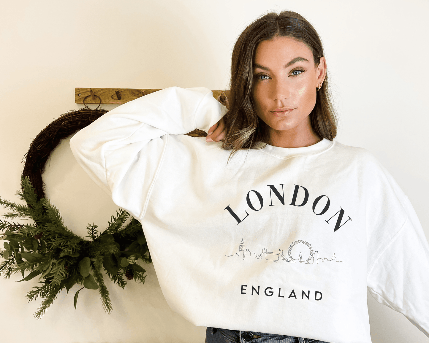 London England Crewneck - BentleyBlueCo