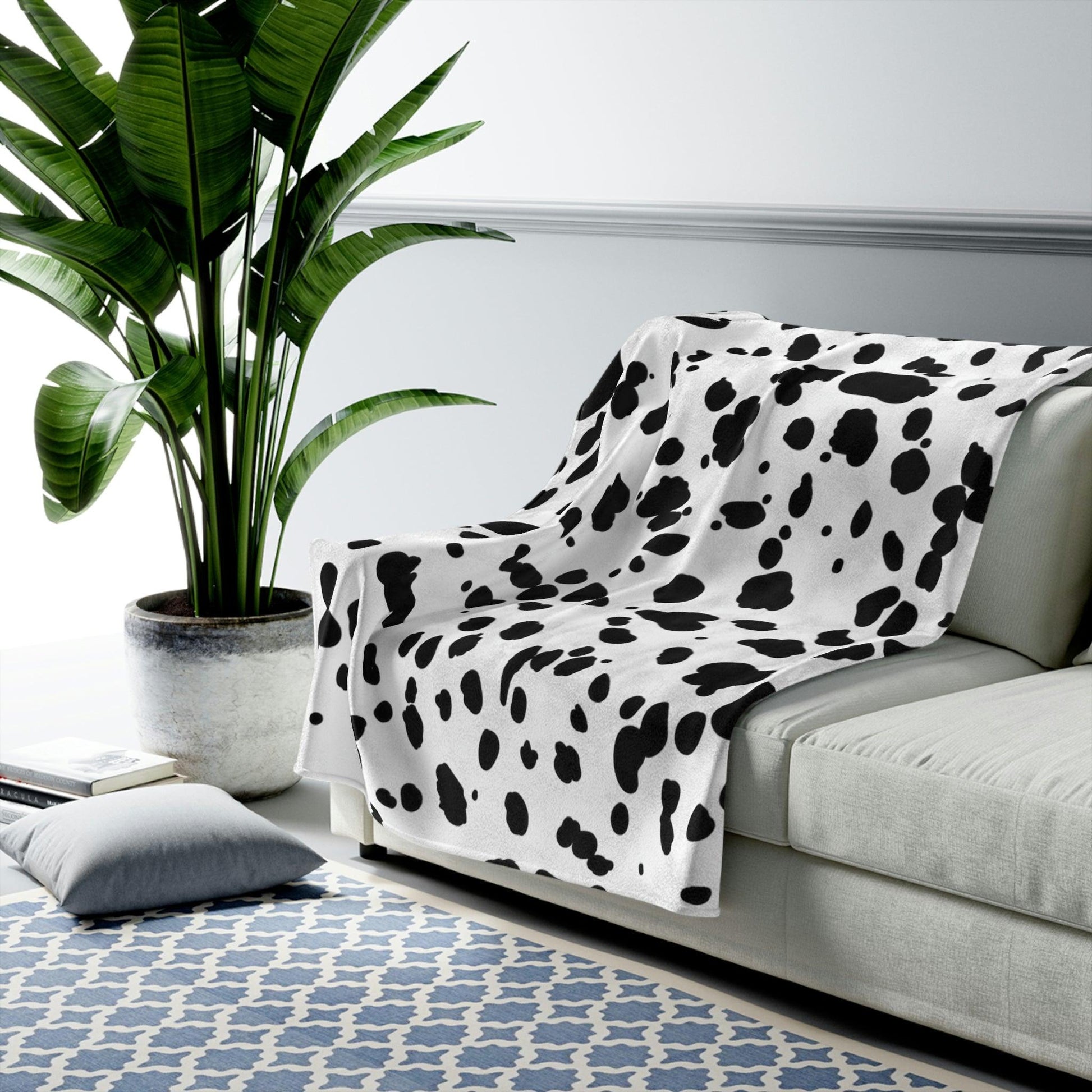 Dalmatian Print Plush Blanket - BentleyBlueCo