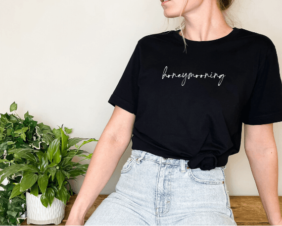 Honeymooning T-shirt - BentleyBlueCo