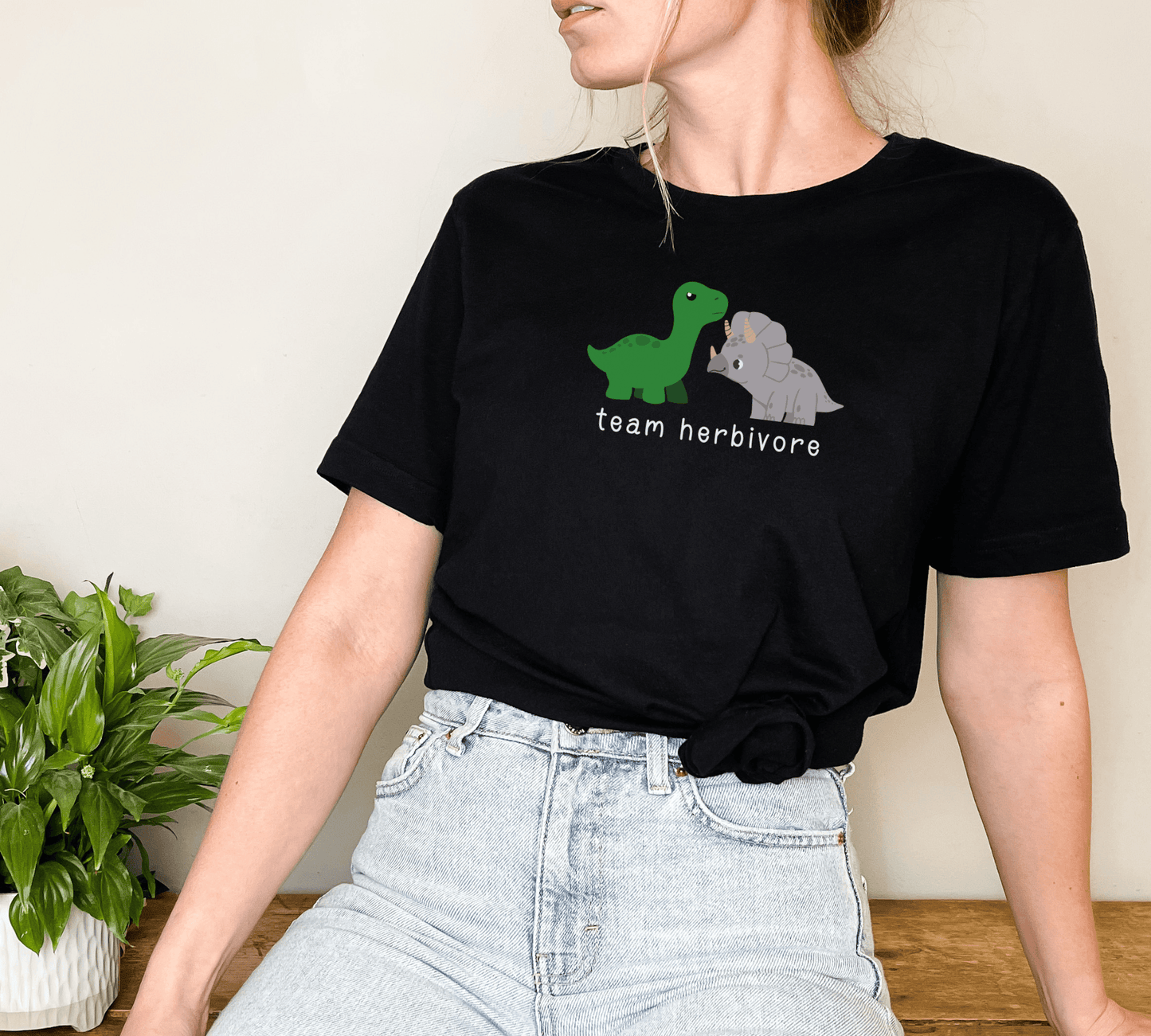 Funny Vegan Dinosaur T-shirt - BentleyBlueCo