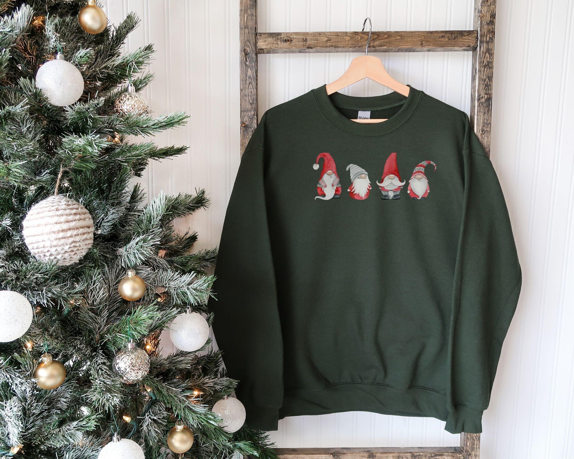 Christmas Gnome Sweatshirt - BentleyBlueCo