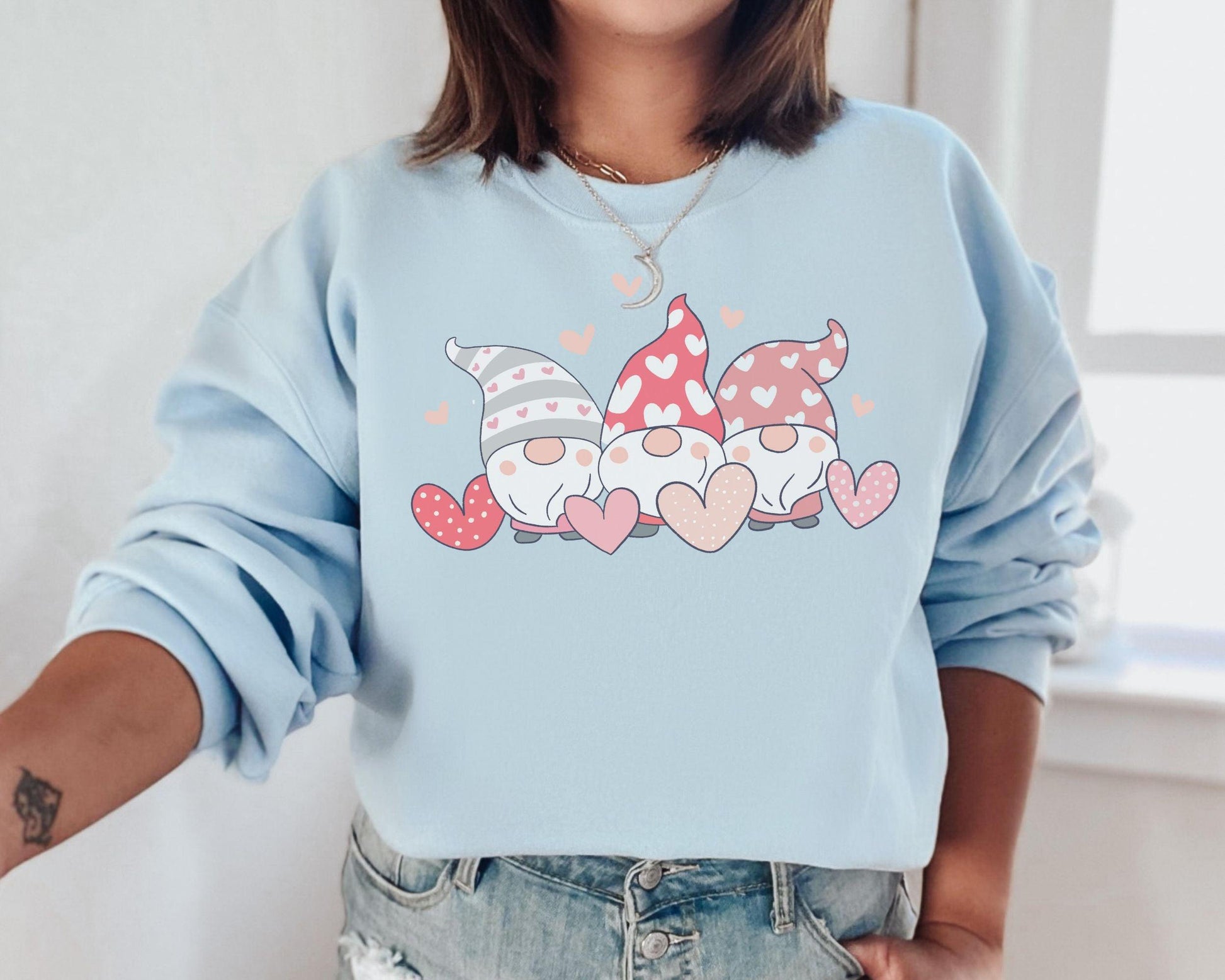 Valentine Gnome Crewneck - BentleyBlueCo